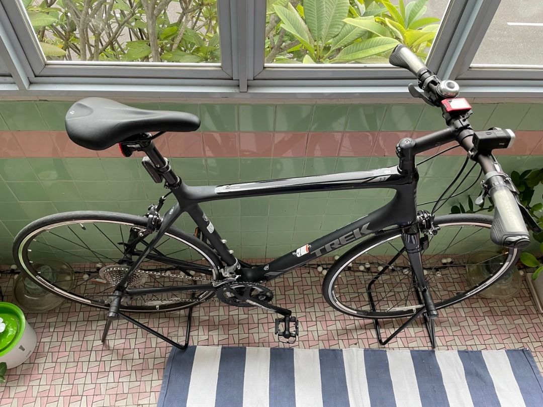 Trek 7.7 fx deals carbon hybrid bike