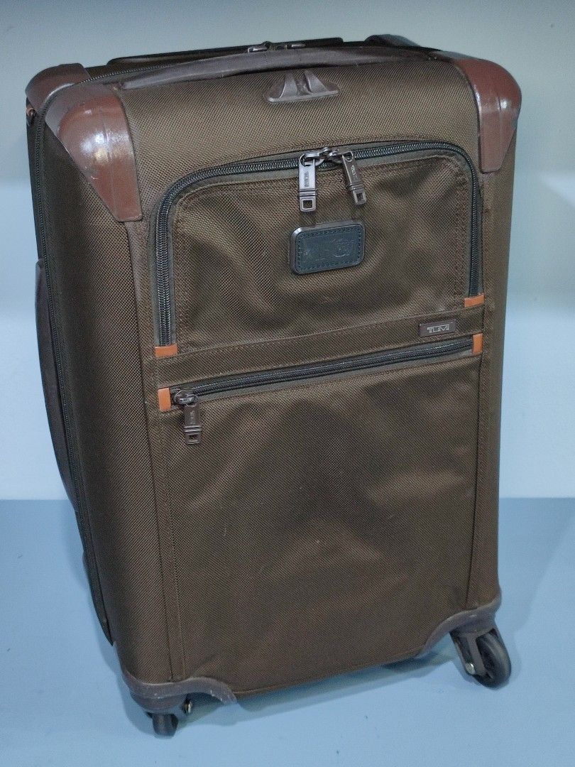 Tumi alpha 2 international carry on review cheap