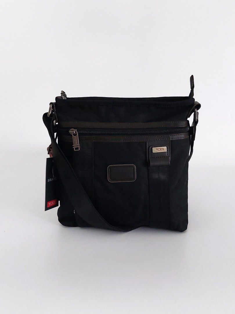 Tumi messenger outlet bag price