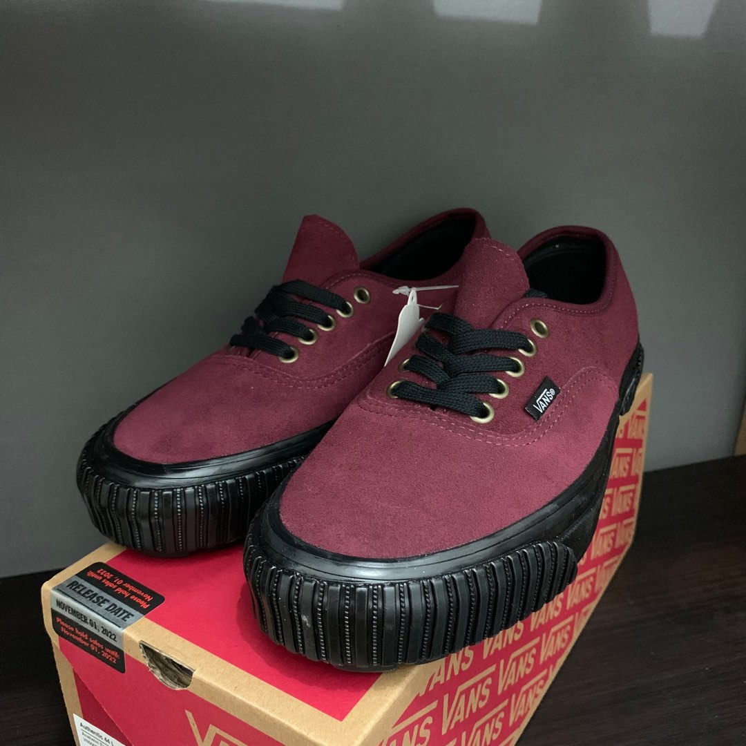 VANS AUTHENTIC 44 LUG DX SUEDE BURGUNDY MAROON Men s Fashion Footwear Sneakers on Carousell