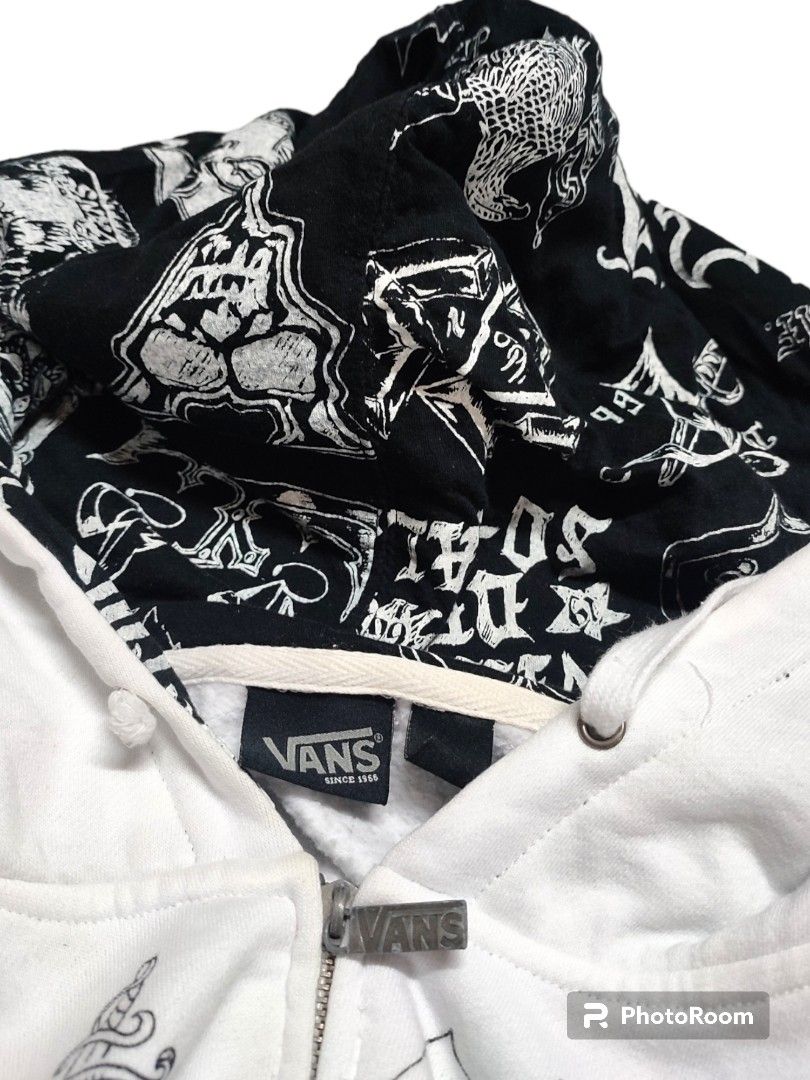 Vans Multi Logo Jacket, Men's Fashion, Coats, Jackets and Outerwear on ...