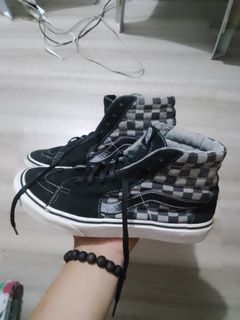 VANS Where's Waldo Sk8-Hi Shoes Mens 10 Black Yellow Checkered w Box