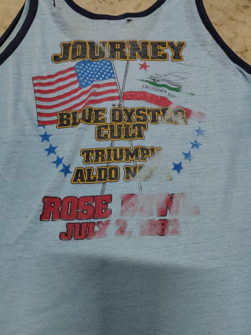 Vintage Rare band journey rose bowl concert 1982, Men's Fashion, Tops
