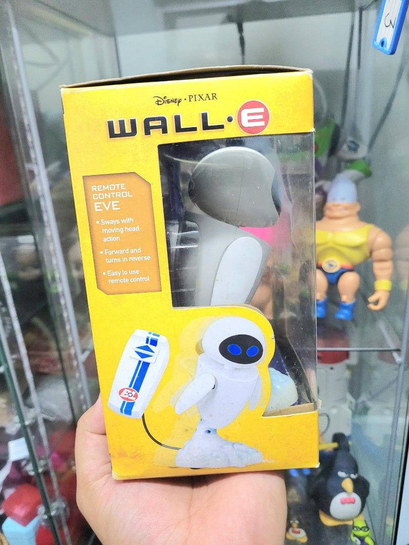 Wall E Remote Control Eve Function, Hobbies & Toys, Toys & Games on