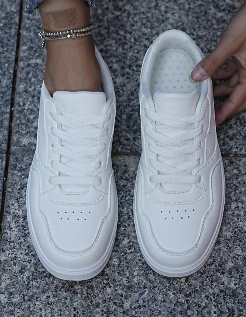 All white leather outlet sneakers womens