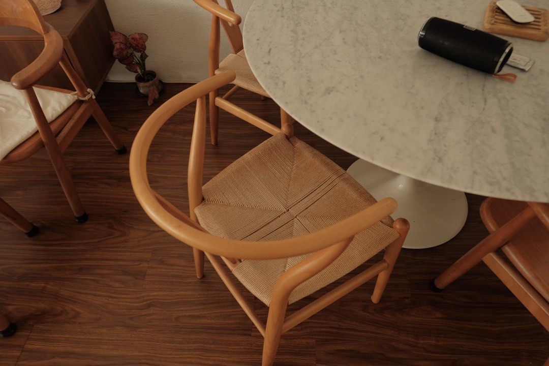 Wishbone on sale chair structube