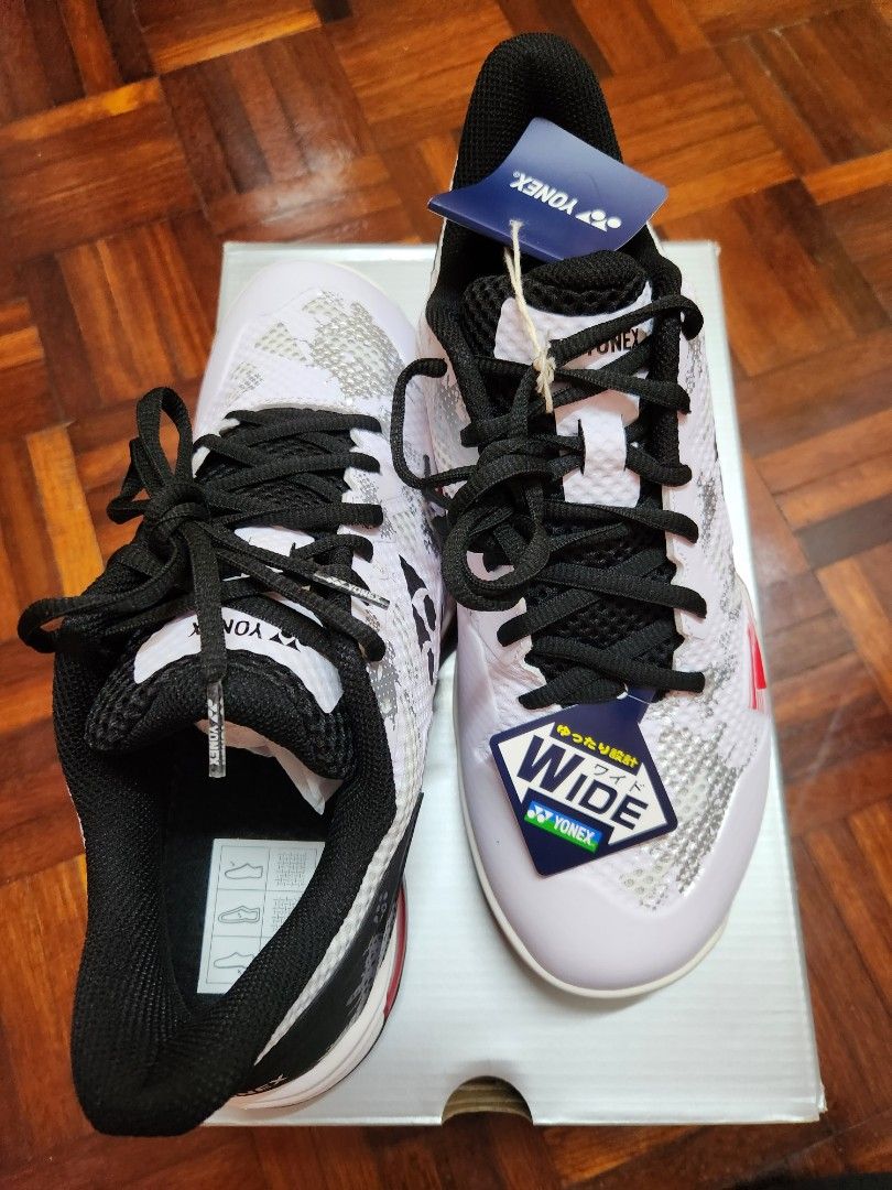 Yonex Power Cushion Eclipsion Z3