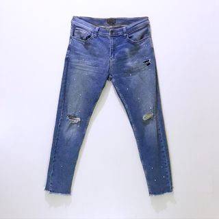 ZARA MAN – Ripped / Distressed Denim Jeans