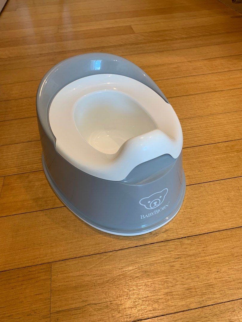 10/10 Baby Bjorn Potty child boy girl toilet chair training seat kids