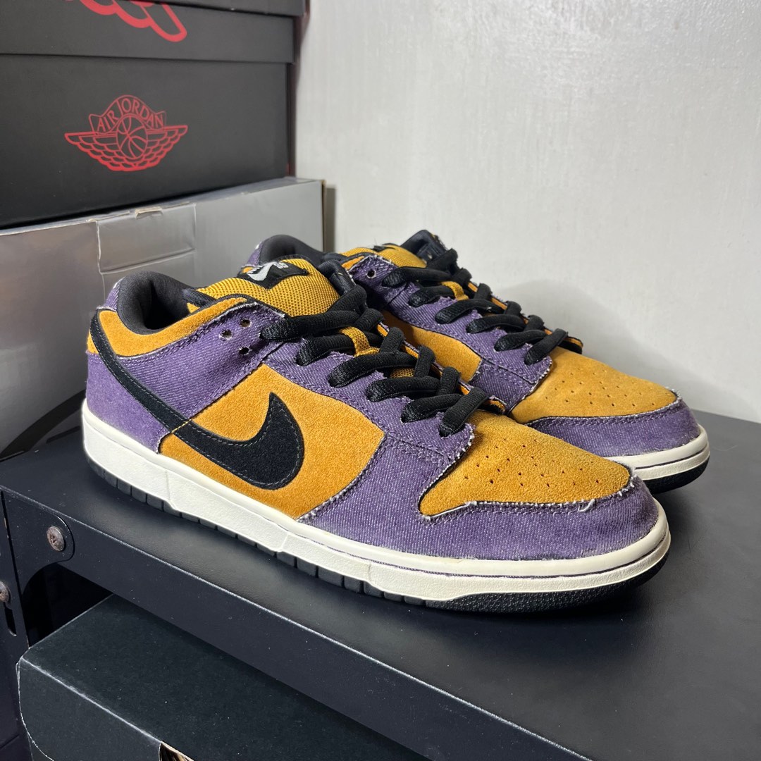 2008 Nike SB Dunk Low 'Goofy Boy', Men's Fashion, Footwear