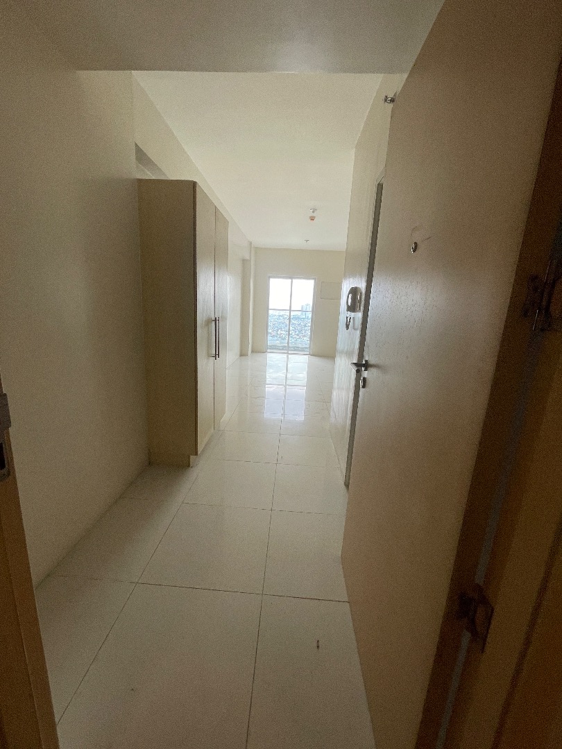 (Category: ) located in . Submitted by lorin.bindal (Listing ID 1254906879, Image 1). Description: .