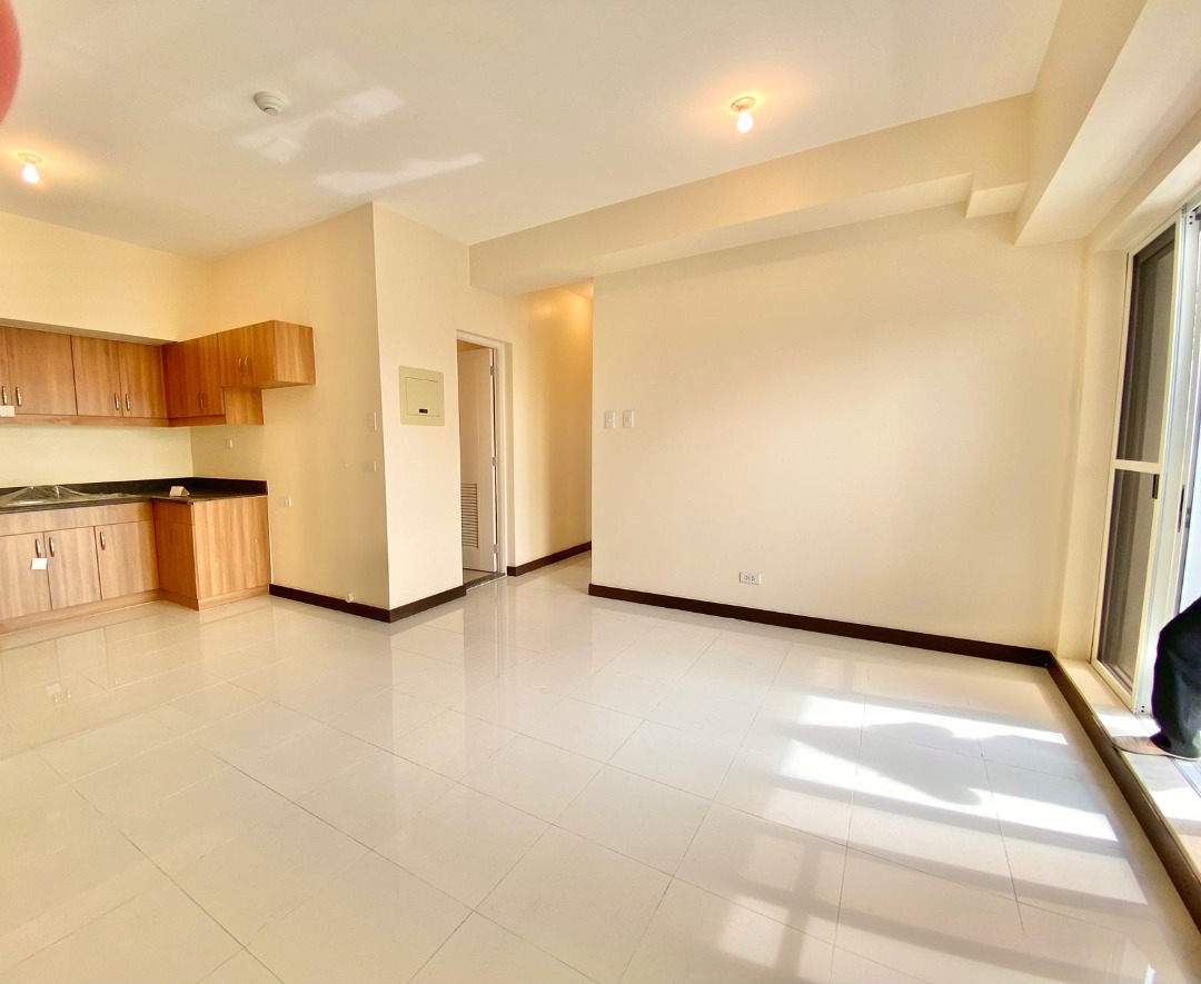 3BR Torre De Manila Taft Ave. for SALE, Property, For Sale, Apartments