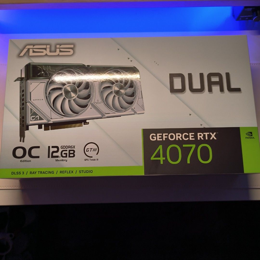 4070] Brand new Asus Dual Geforce RTX 4070 White OC 12GB 白色雙