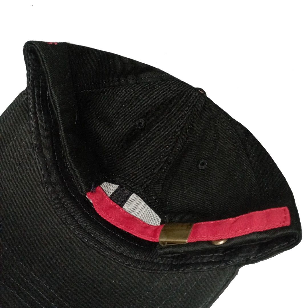 70s Random Statement Hat (Category: Caps & Hats) located in Quezon City. Submitted by stashbyharun (Listing ID 1254848905, Image 3). Description: .