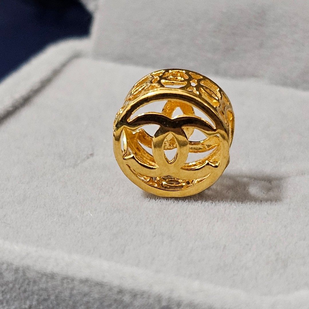 Gold jewelry clearance charms