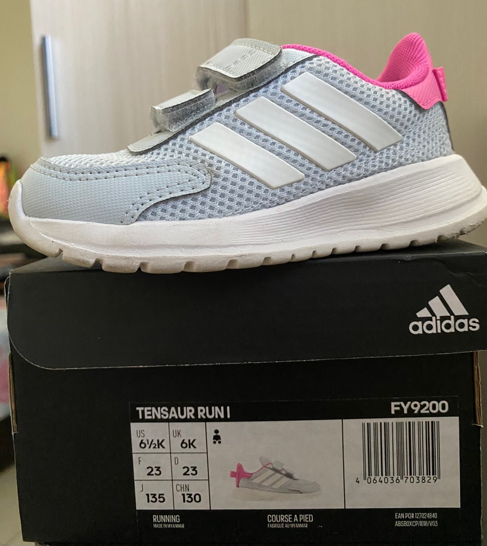 專櫃正品adidas幼兒步鞋, 嬰兒及兒童, 嬰兒及兒童流行時尚在旋轉拍賣