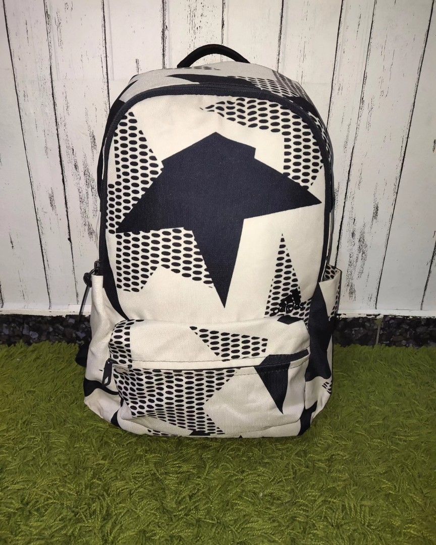 ADIDAS CLASSIC ID GRAPHIC BACKPACK RAW WHITE Fesyen Pria Tas