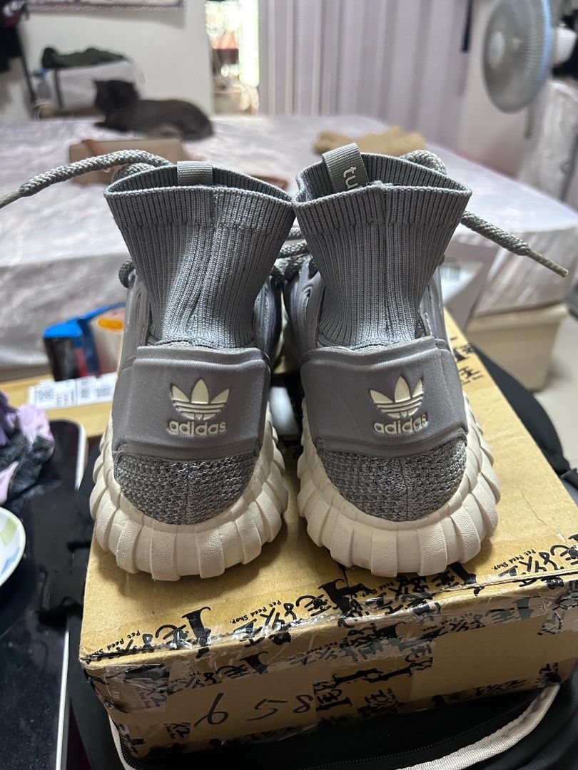 Adidas tubular 6y discount