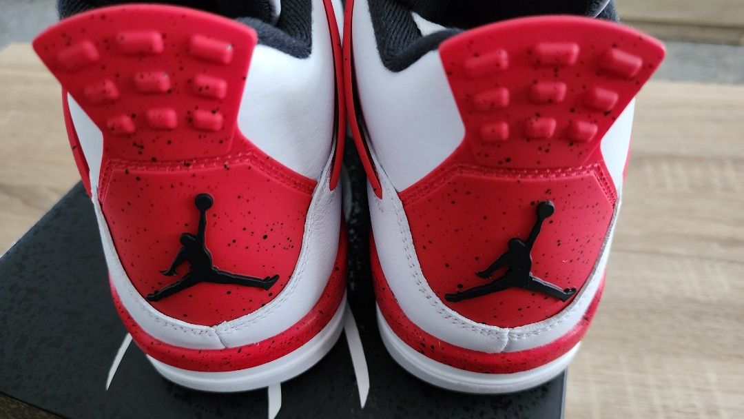 Nike air shop jordan 4 red
