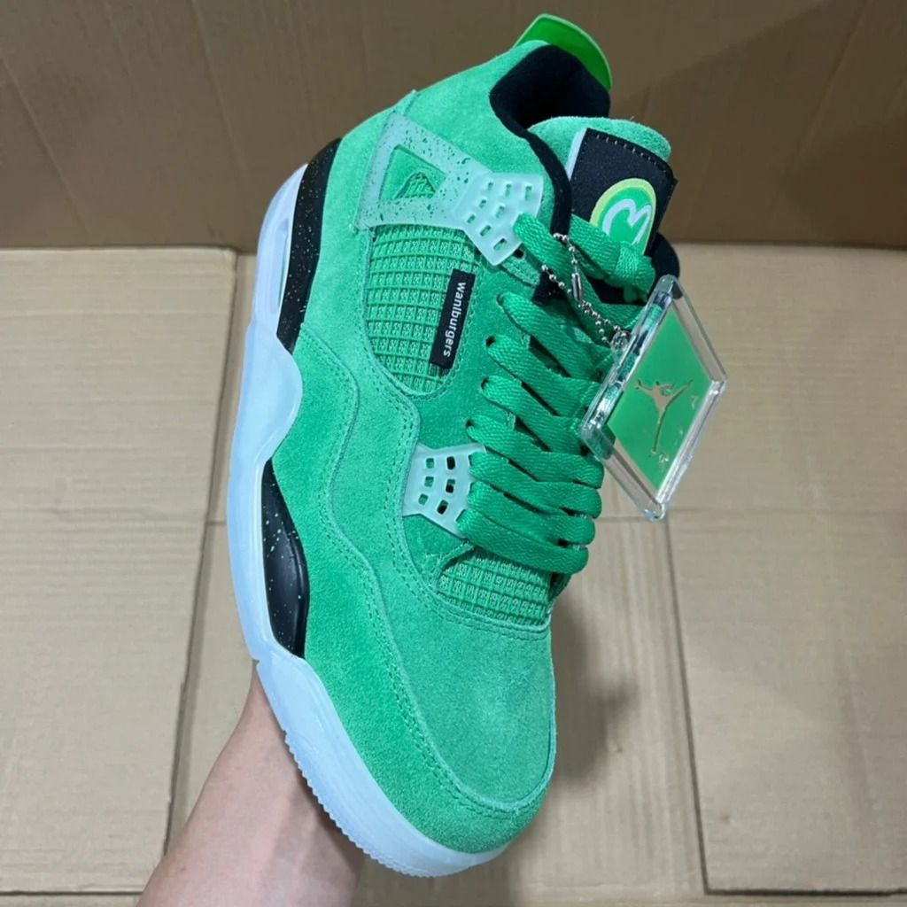 Jordan 4 wahlburgers top