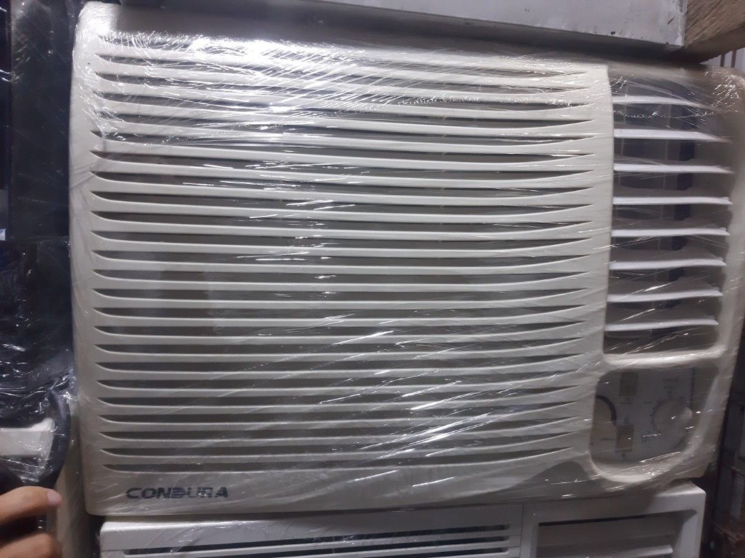 Aircon condo pull out good as new 📍 (Category: Air Conditioning and Heating) located in Manila. Submitted by BryanPictureFrameServices (Listing ID 1254932992, Image 1). Description: 📍Aircon para sa tag init na panahon📍 Available/s: ✅0.5hp ✅1hp ✅1.5hp ✅2hp We deliver around Metro Manila and nearby provinces💥 Many brands are available, kindly message me for more info. All payments will be collected thru Gcash/Paymaya and Banks only. We will con