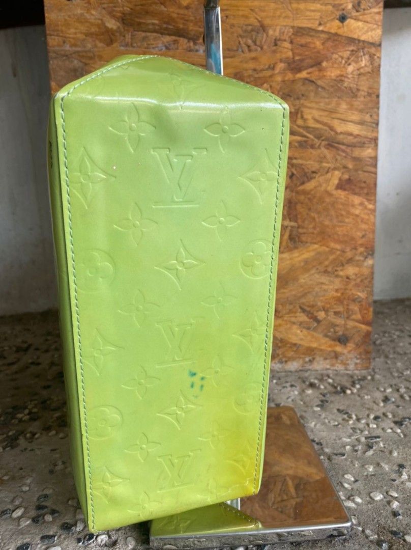Louis Vuitton lime green vernis wallet