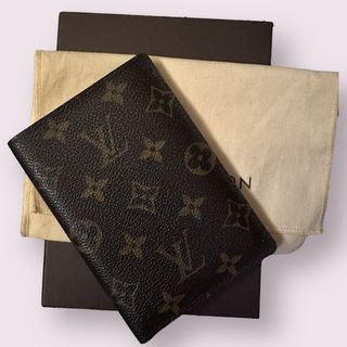 Louis Vuitton LV BAG GASTON WEARABLE WALLET M81124, Luxury, Bags & Wallets  on Carousell