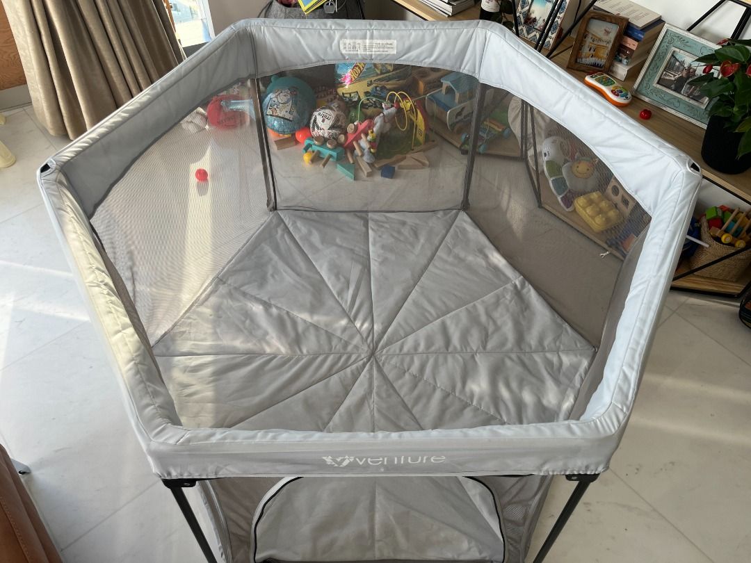 Baby Foldable Playpen 136 x 136 x 75cm Babies Kids Baby