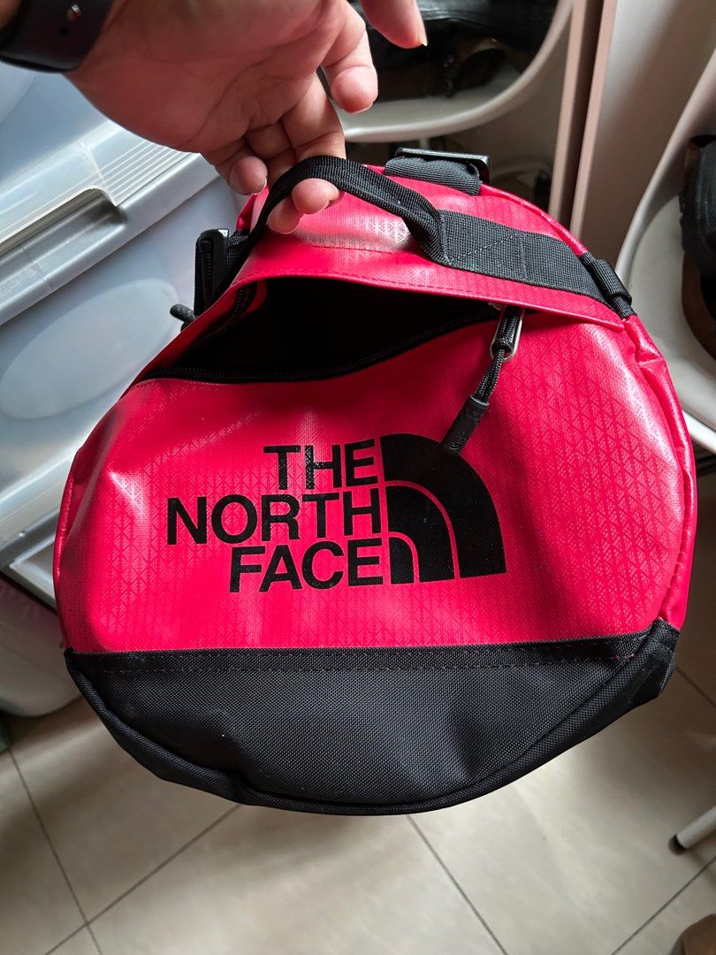 Backpack （分類：背包）位於 Hong Kong。 由 epicphoenix_d6ea60 提交（商品編號 1254928617，圖片 5）。簡介： 。