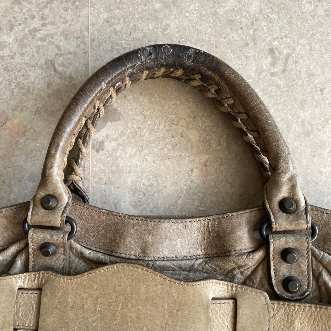 Sac best sale balenciaga first