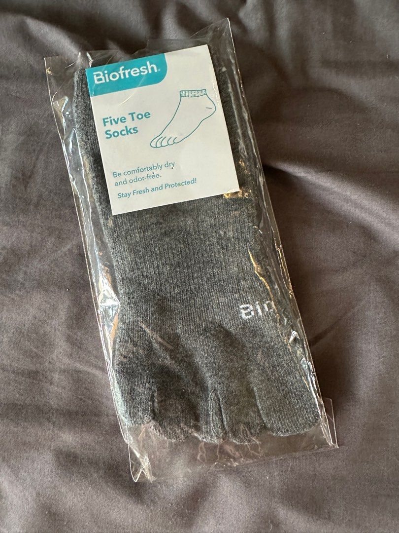 BIOFRESH 5-toe / Five-toe / Five Toe Socks (Category: Socks) located in Mandaluyong City. Submitted by yohjivangarcons (Listing ID 1254860597, Image 1). Description: For tabi shoes in case you want extra socks. I have a few for my Nike “tabi” and I’m selling this unused pair..