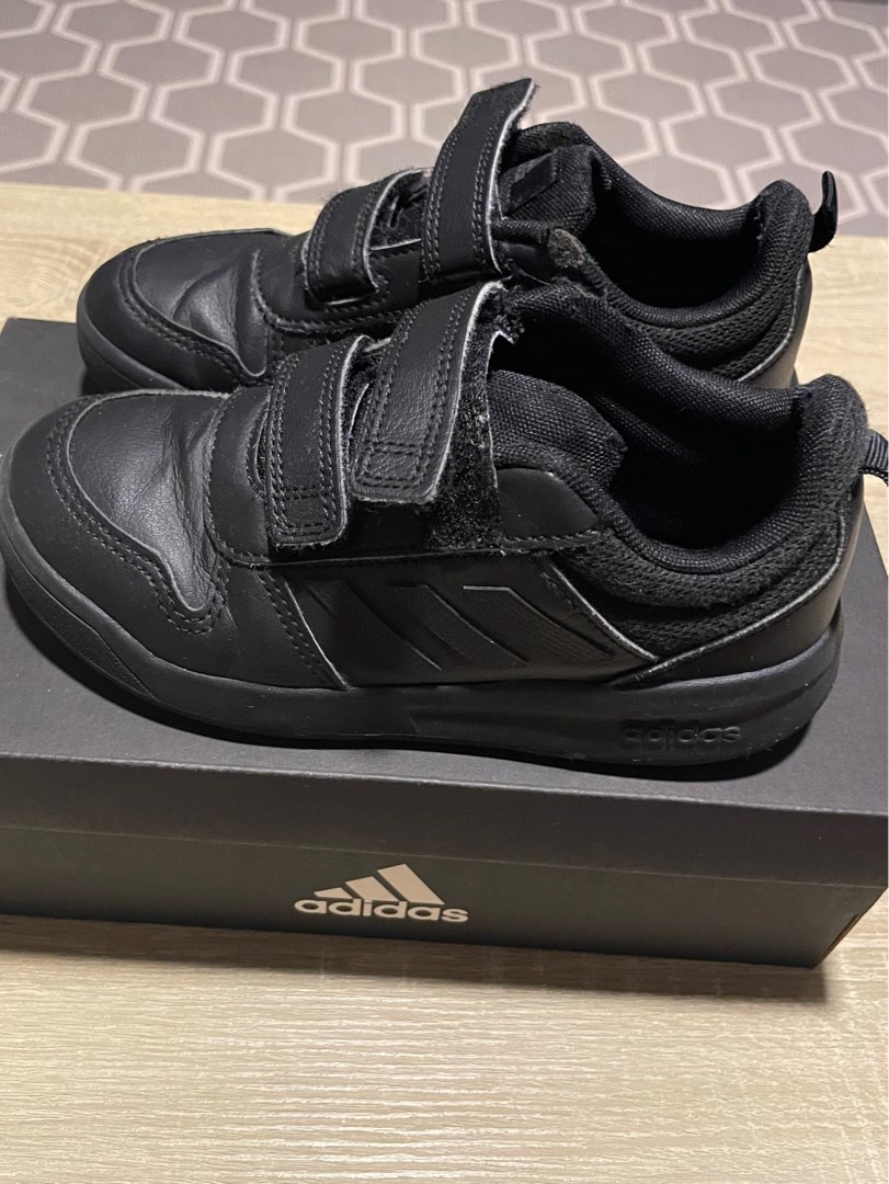 black tensaur velcro trainers junior