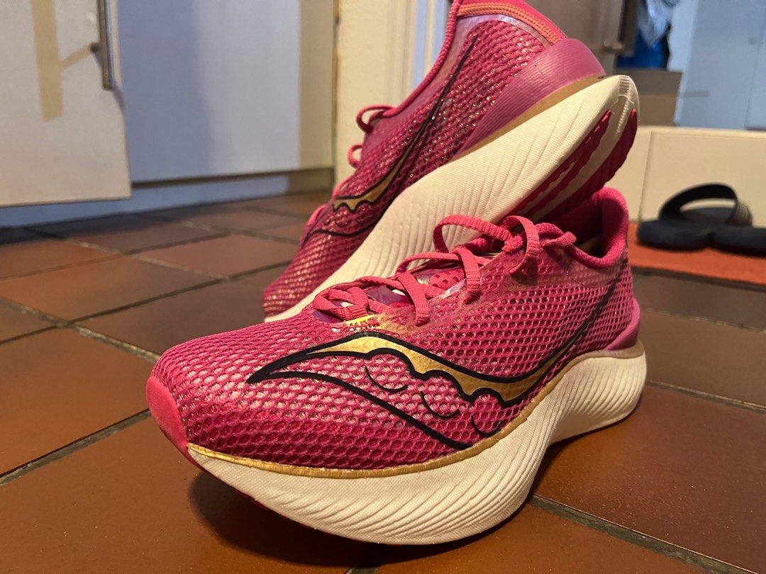 BNIB) Saucony Endorphin Pro 3 - better than Nike Vaporfly Next% 2 3  Alphafly Next% 2, Men's Fashion, Footwear, Sneakers on Carousell