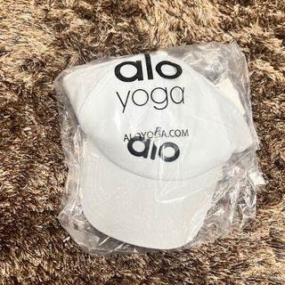 [BNWT] Alo Yoga White Hat Cap