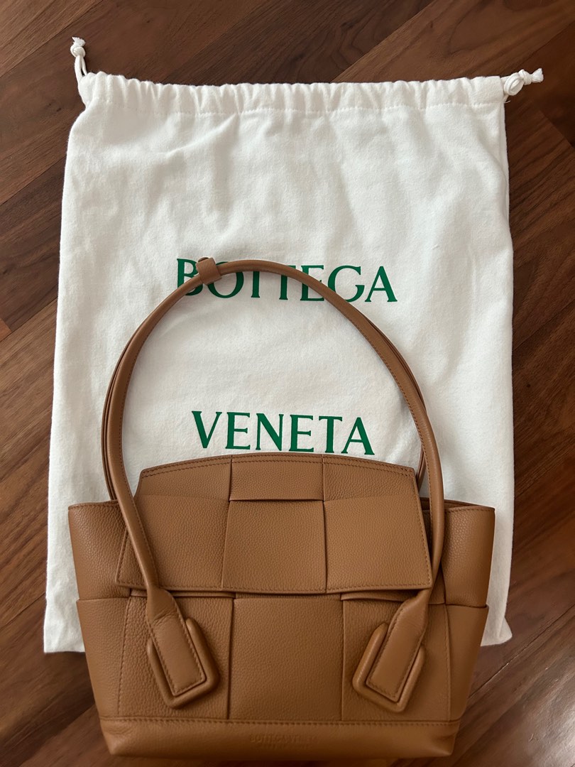 Bottega acro online