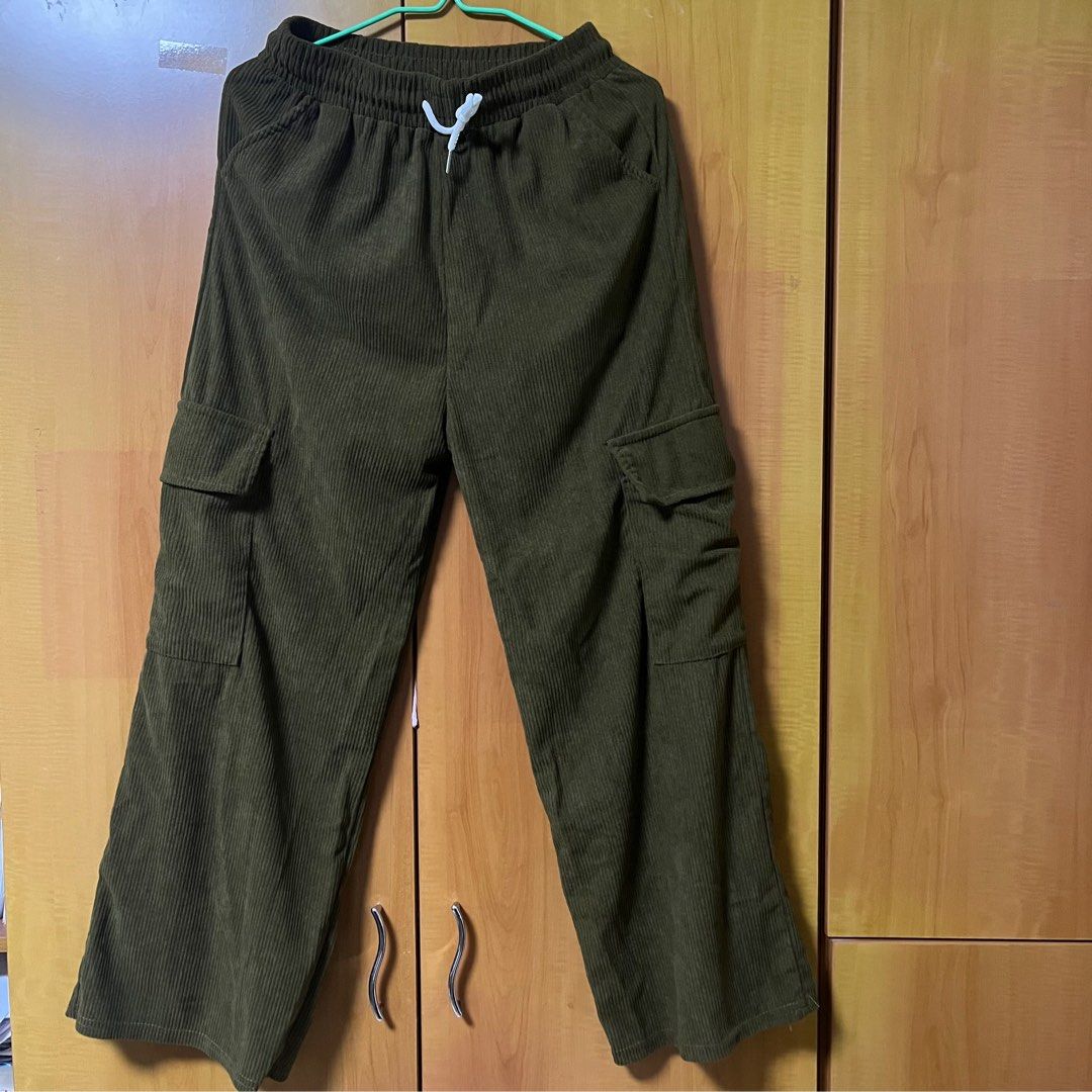 Brown Cargo Pants, Women's Fashion, Bottoms, Other Bottoms on Carousell