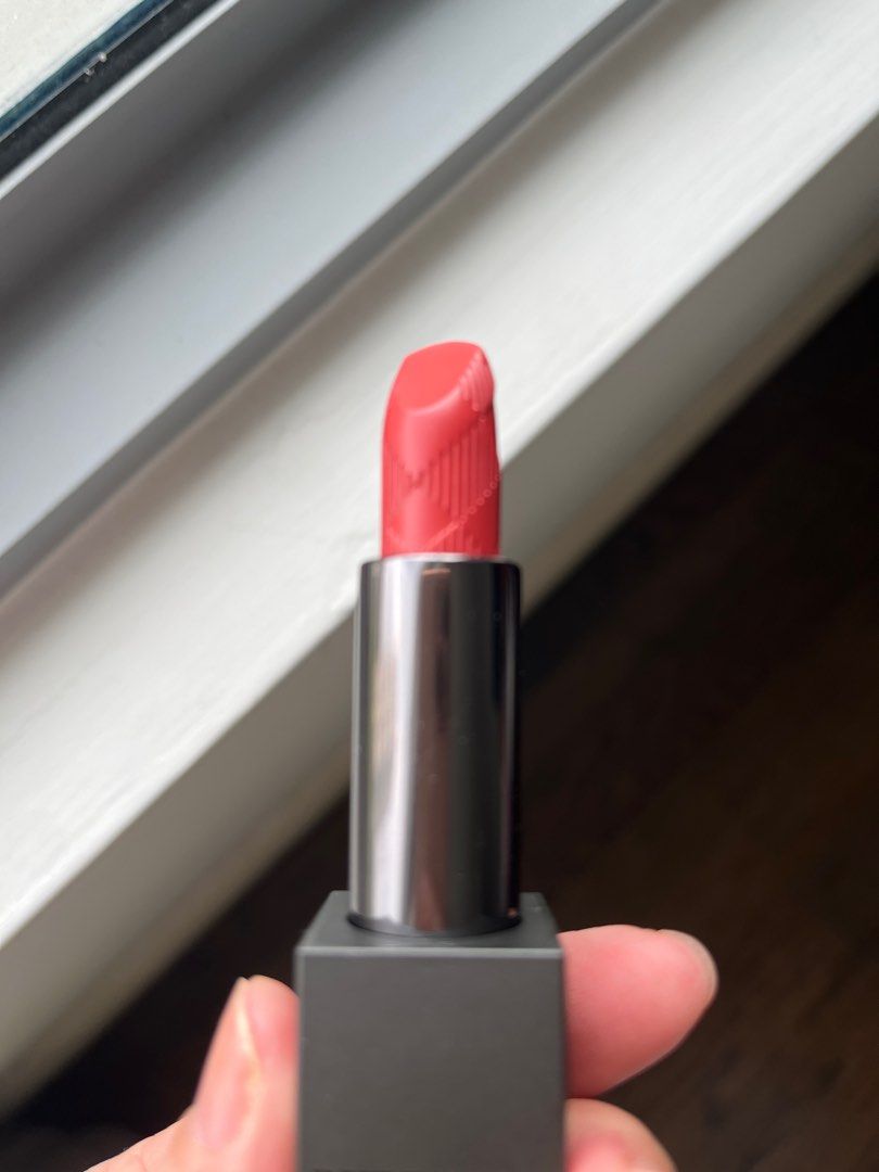 Burberry Lip Velvet 409 Foc Kiehl s Love oil Lip 0.5ml Beauty