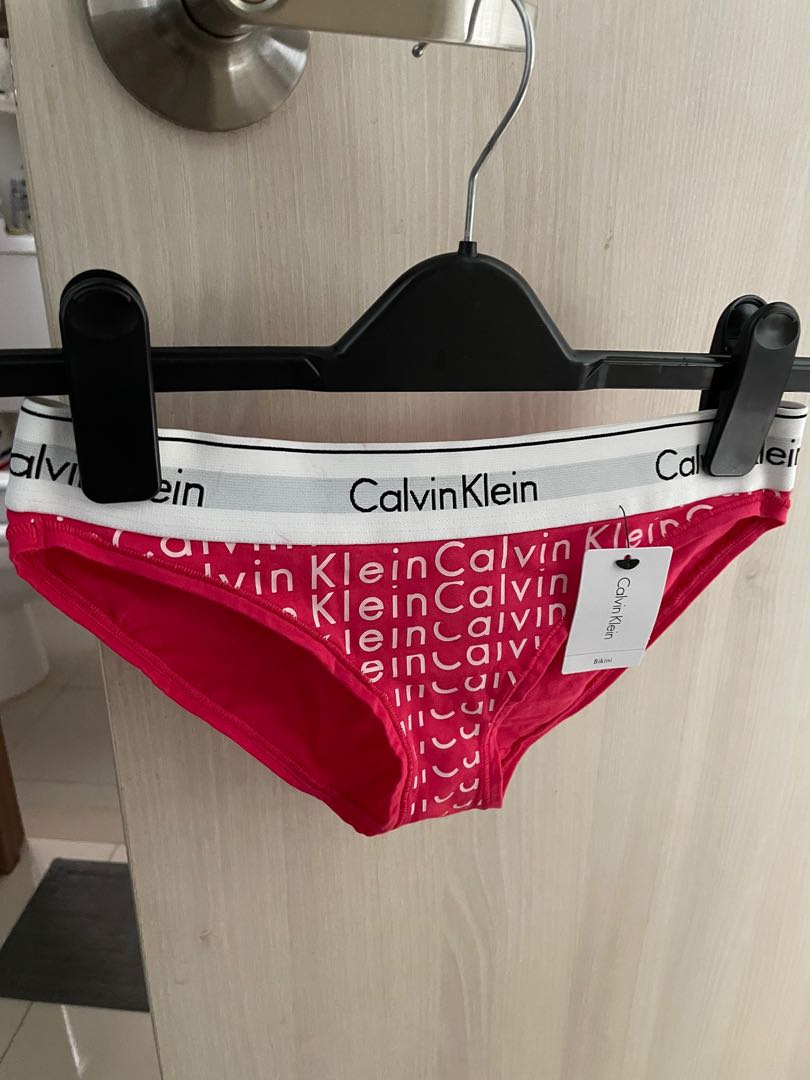 Calvin Klein Hello Kitty Valentines Lingerie & Boxers Set