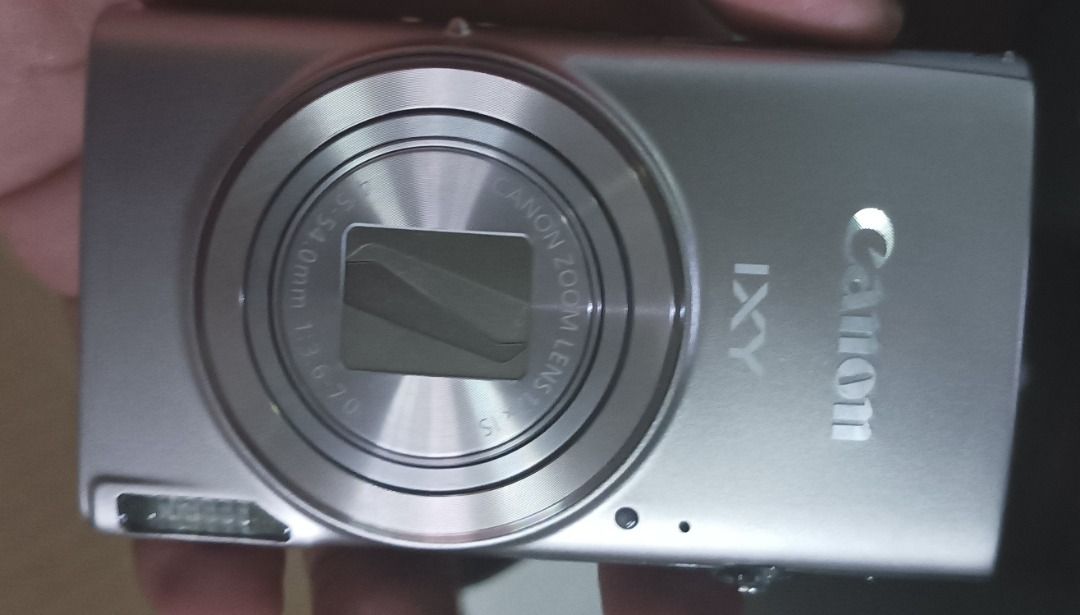 Canon IXY 650 (Category: Cameras) located in Valenzuela. Submitted by fox3030 (Listing ID 1254870634, Image 2). Description: .