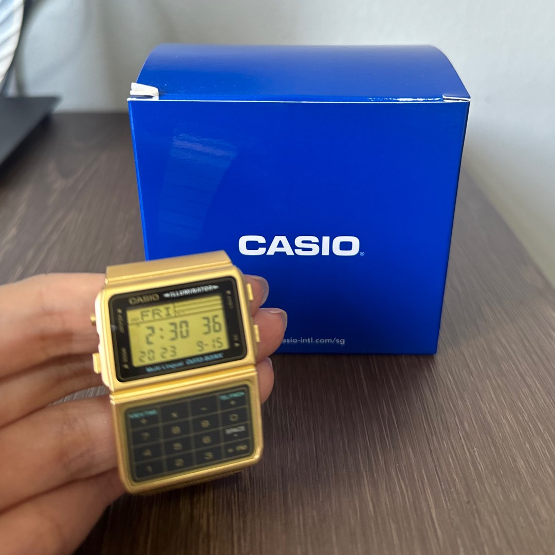 Casio calculator hotsell watch gold