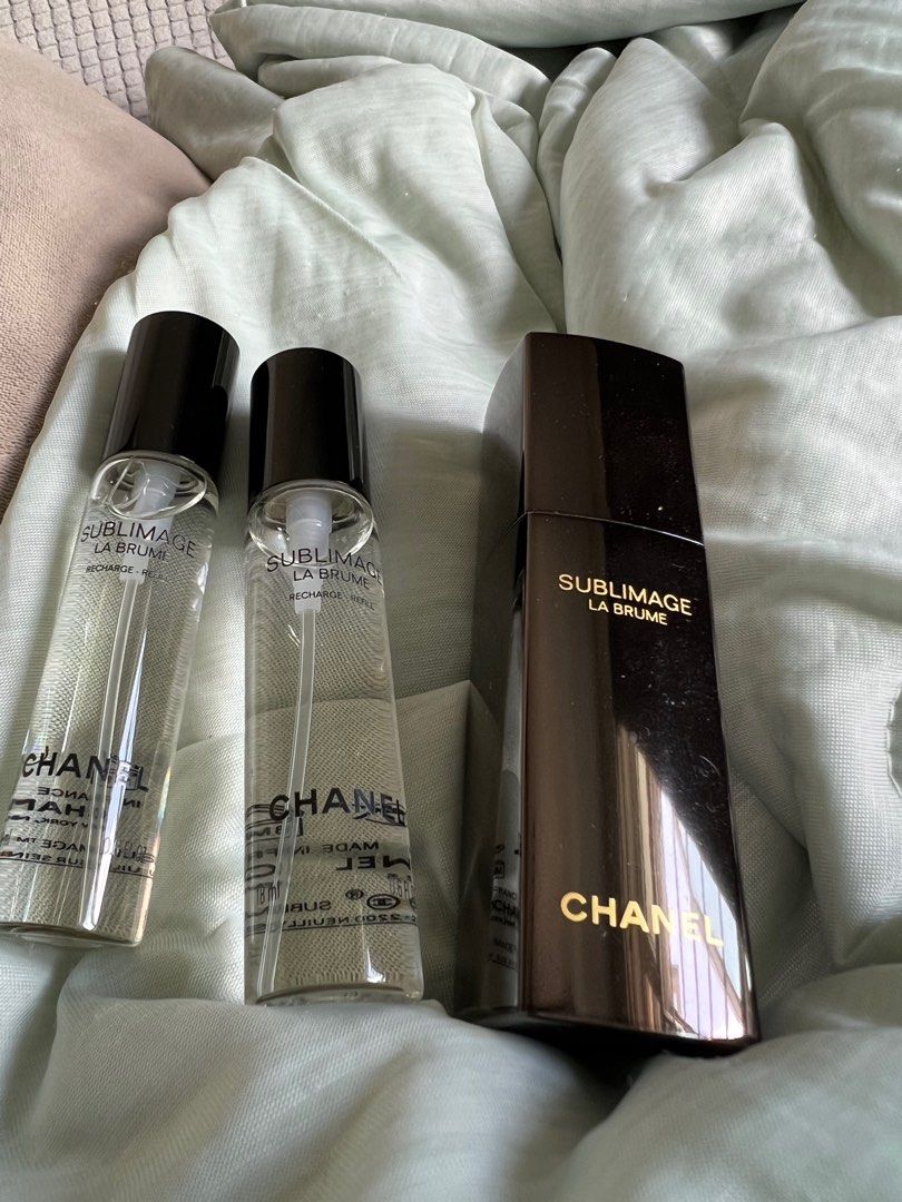 The essential beauty kit for the summer trip: Chanel Sublimage Voyage 