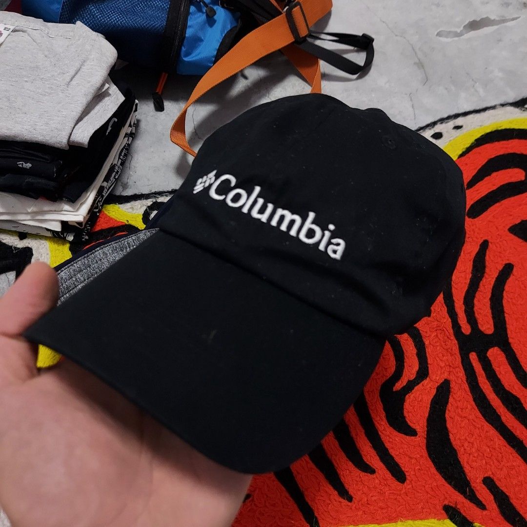 columbia fishing hat, Men's Fashion, Watches & Accessories, Cap & Hats on  Carousell