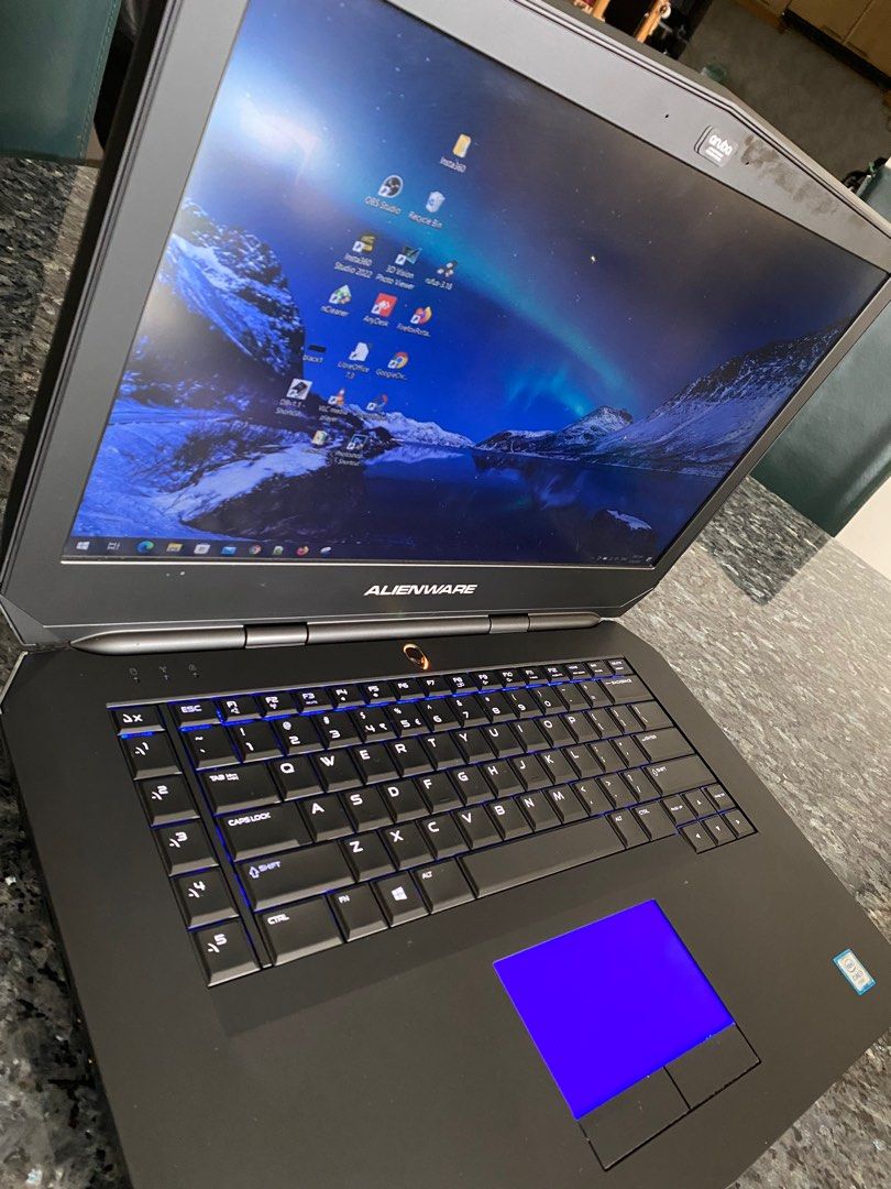 Alienware outlet 15 i7