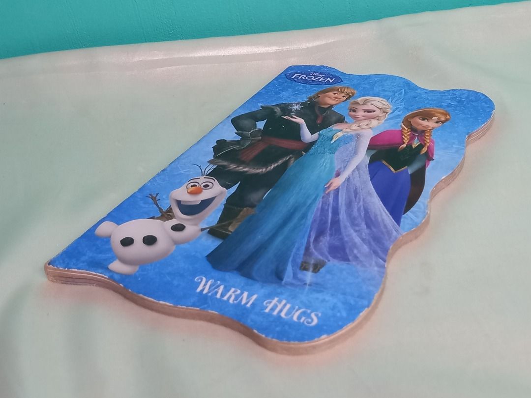 Disney Frozen Warm Hugs Board Book, Hobbies & Toys, Books & Magazines ...