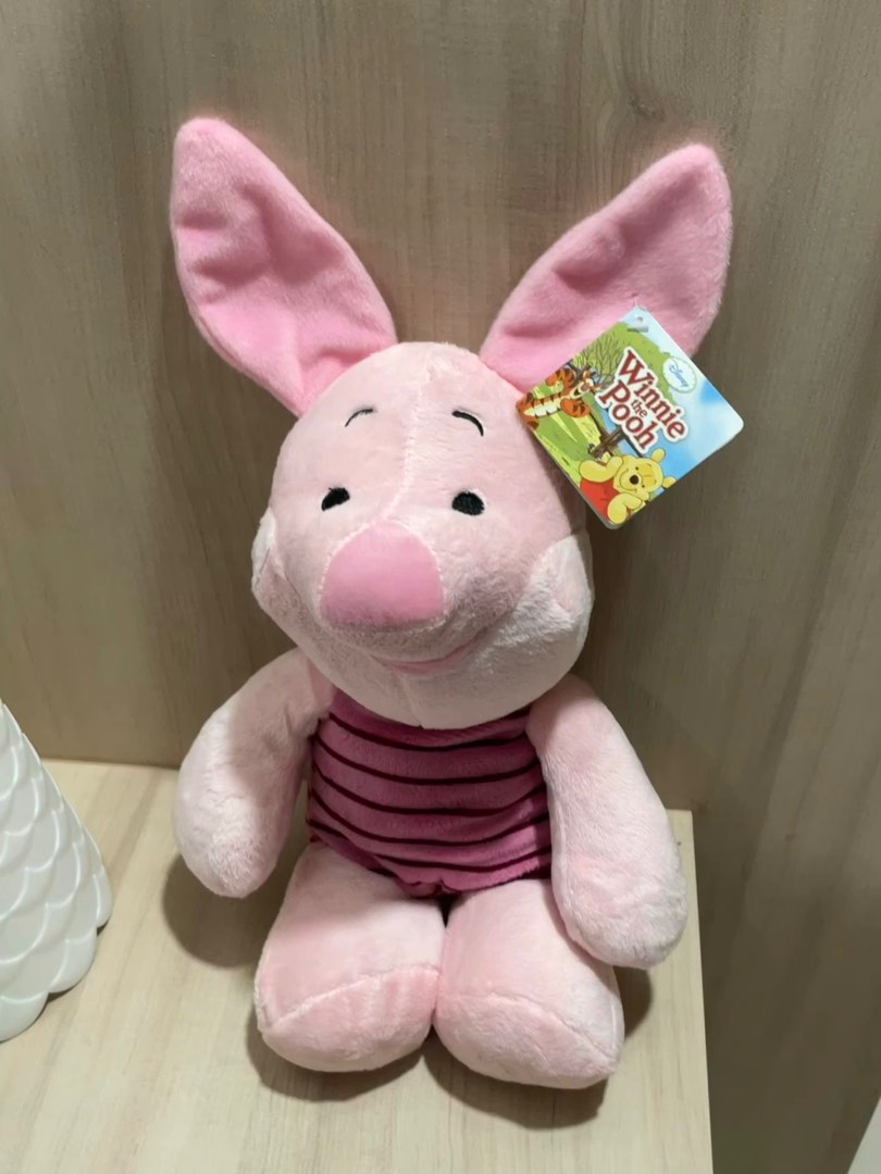 Disney Piglets, Hobbies & Toys, Toys & Games on Carousell