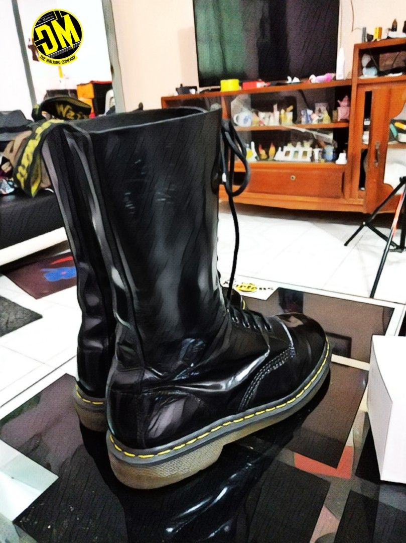 Dr martens shop 1914 vintage