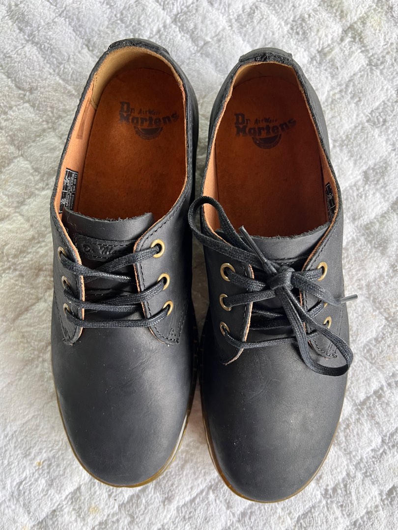 Mens airwair shoes deals