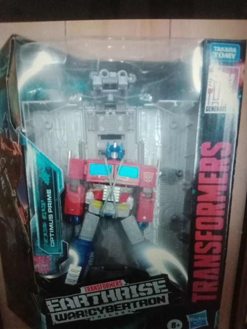 Earthrise Optimus prime (Category: Figurines & Statues) located in Caloocan City. Submitted by rhons.toys12 (Listing ID 1254832388, Image 1). Description: Onhand ‼️ onhand ‼️ 💯 authentic MSIB mint sealed in BOX In great and excellent condition Actual photo posted! What you see is what you get. No Trade! NO asking for another pictures No Reservations, Priority to who can pay first Mode of payment: - CHINABANK (bank transfer or deposit) - Gcash - 