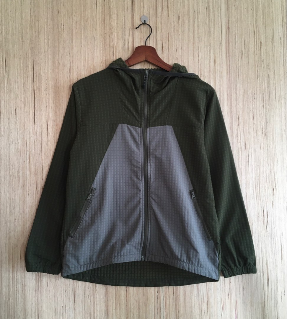 Fieldcore Windbraker, Men's Fashion, Coats, Jackets and Outerwear on