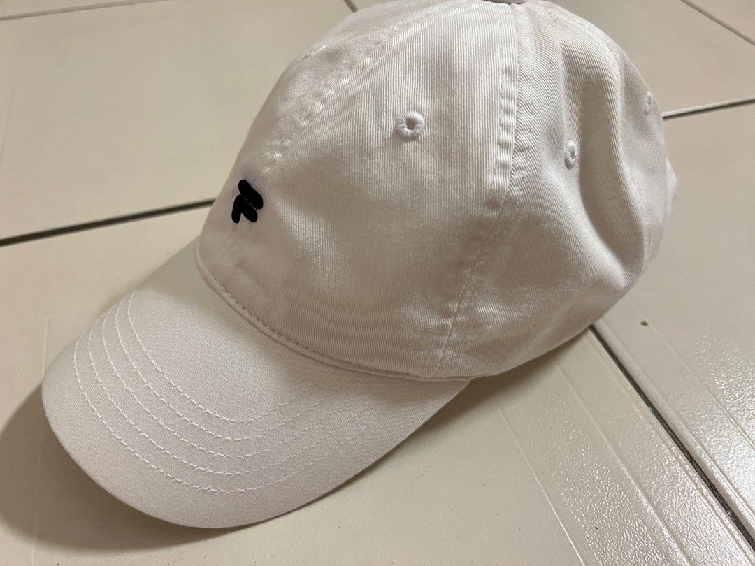 Fila White Cap Men s Fashion Watches Accessories Caps Hats on Carousell